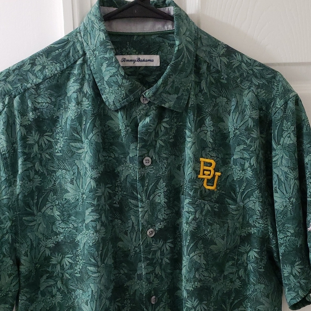 Tommy Bahama Baylor University Green Jungle Shade 100% Silk Short Sleeve Shirt